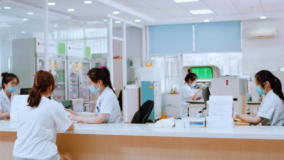 “医疗型”月子中心PK“家政型”月子中心