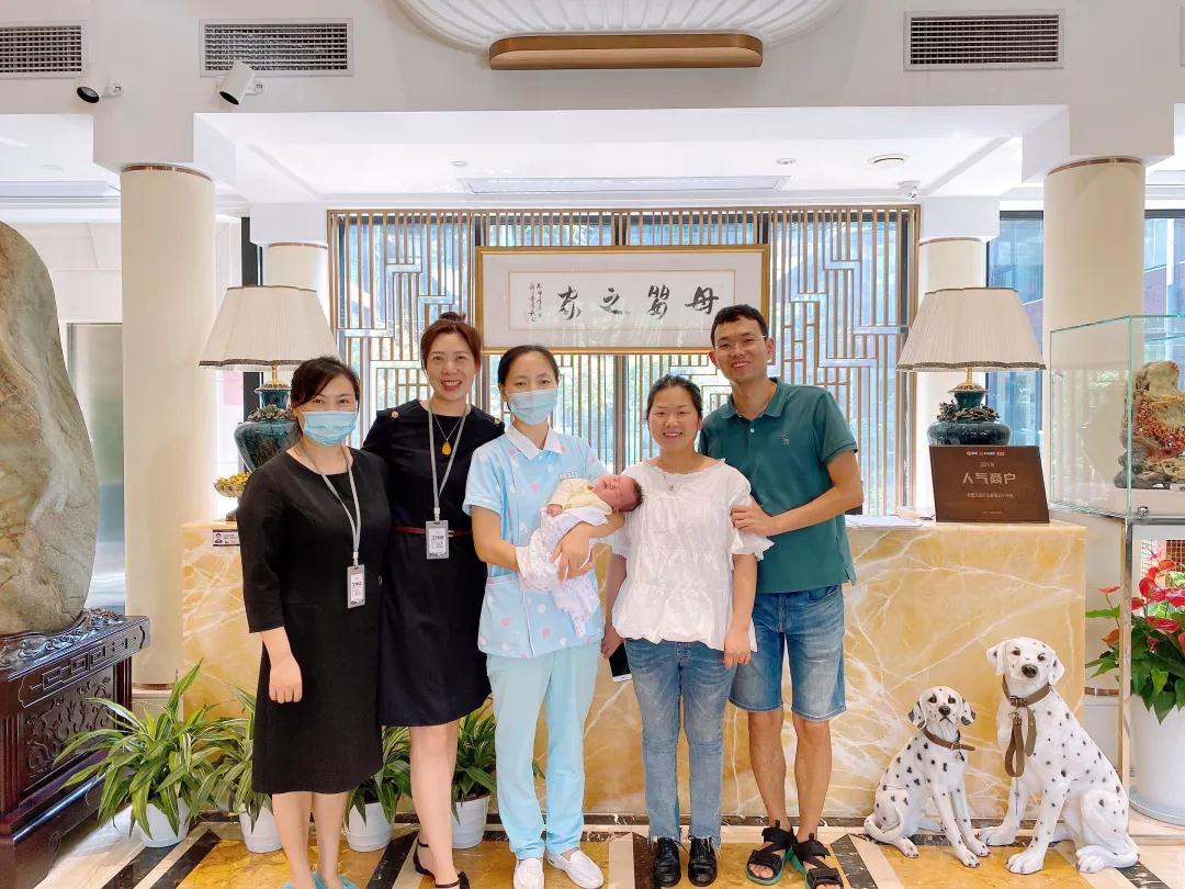 幸福感快要溢出屏幕,兜兜和妈妈在这里的每一天都很快乐!