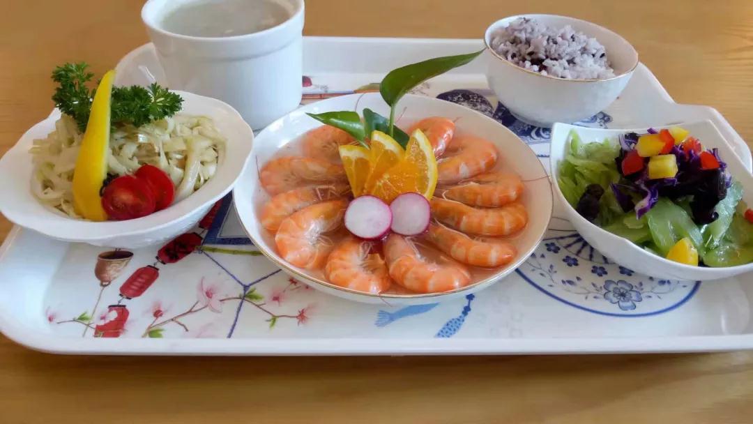 月子餐